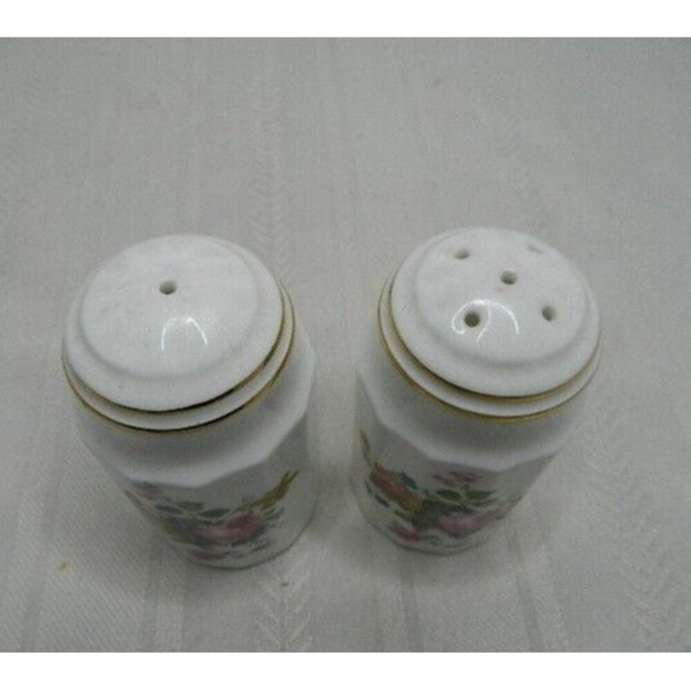Vintage Staffordshire Fine Bone China Salt & Pepper Shakers  Made in England - Picture 2 of 8